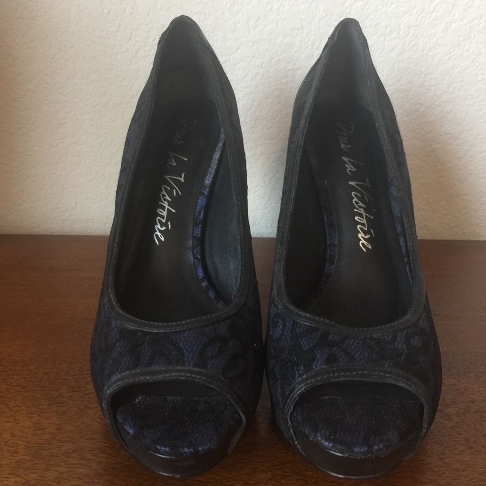 Pour La Victoire Pumps - Picture 4 of 4